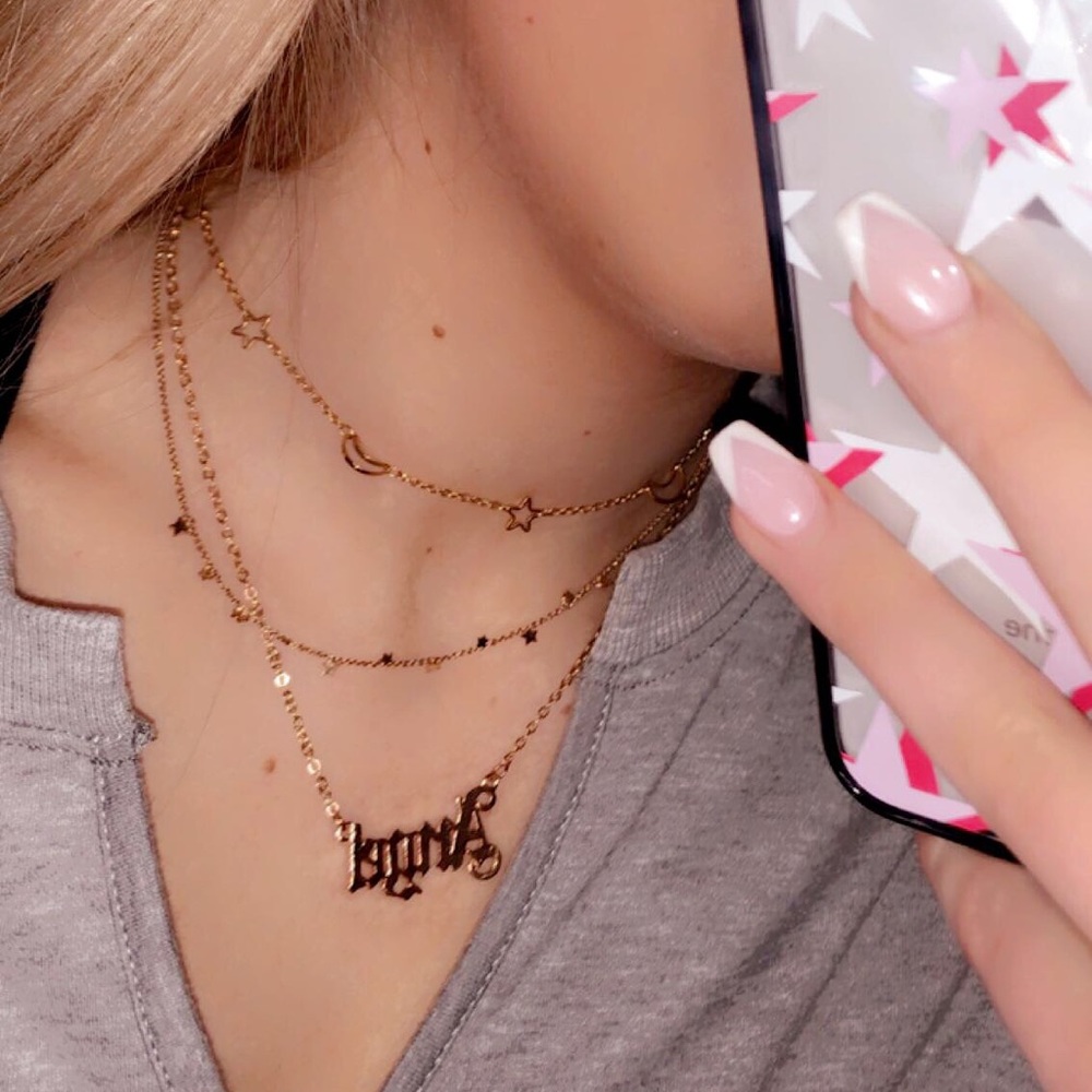 Three NECKLACES!!